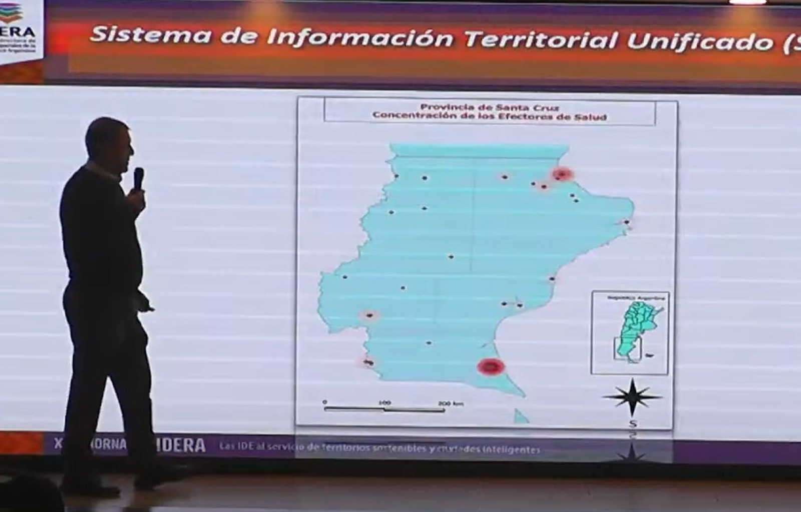 FRSC-UTN presentó el sistema de información territorial en el congreso de IDERA